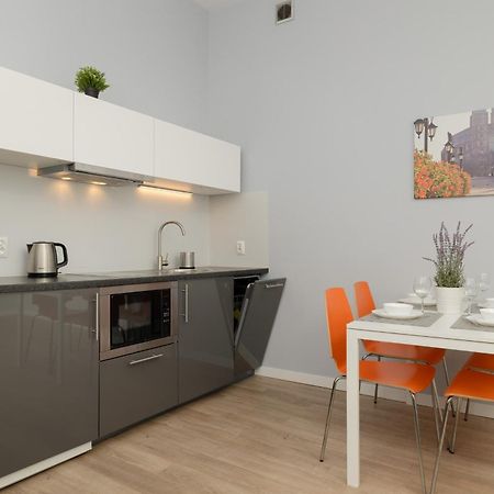 Central Planty Park Apartment Lobzowska By Noclegi Renters クラクフ エクステリア 写真