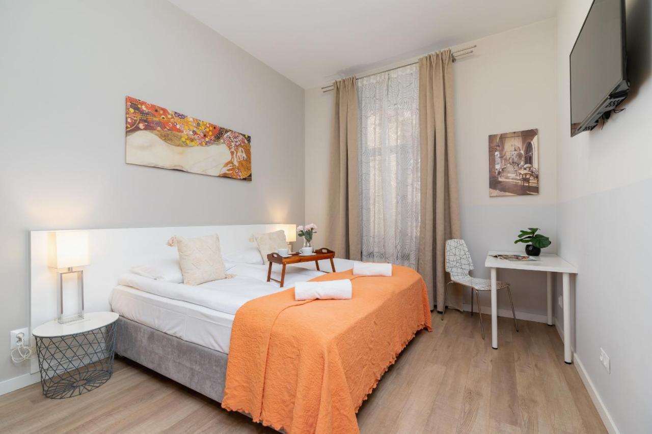 Central Planty Park Apartment Lobzowska By Noclegi Renters クラクフ エクステリア 写真