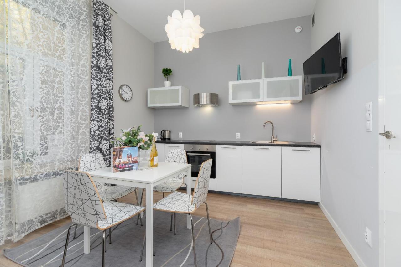 Central Planty Park Apartment Lobzowska By Noclegi Renters クラクフ エクステリア 写真
