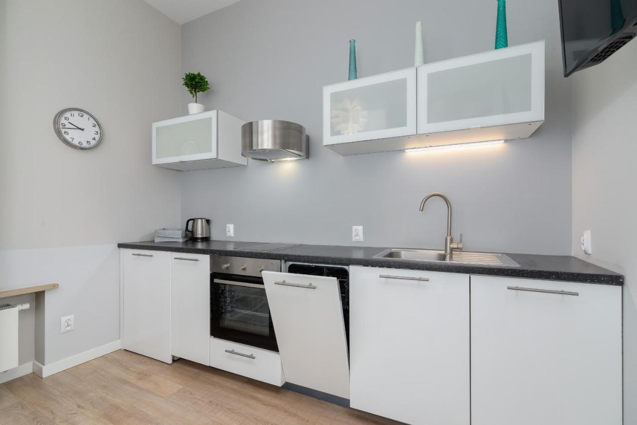 Central Planty Park Apartment Lobzowska By Noclegi Renters クラクフ エクステリア 写真
