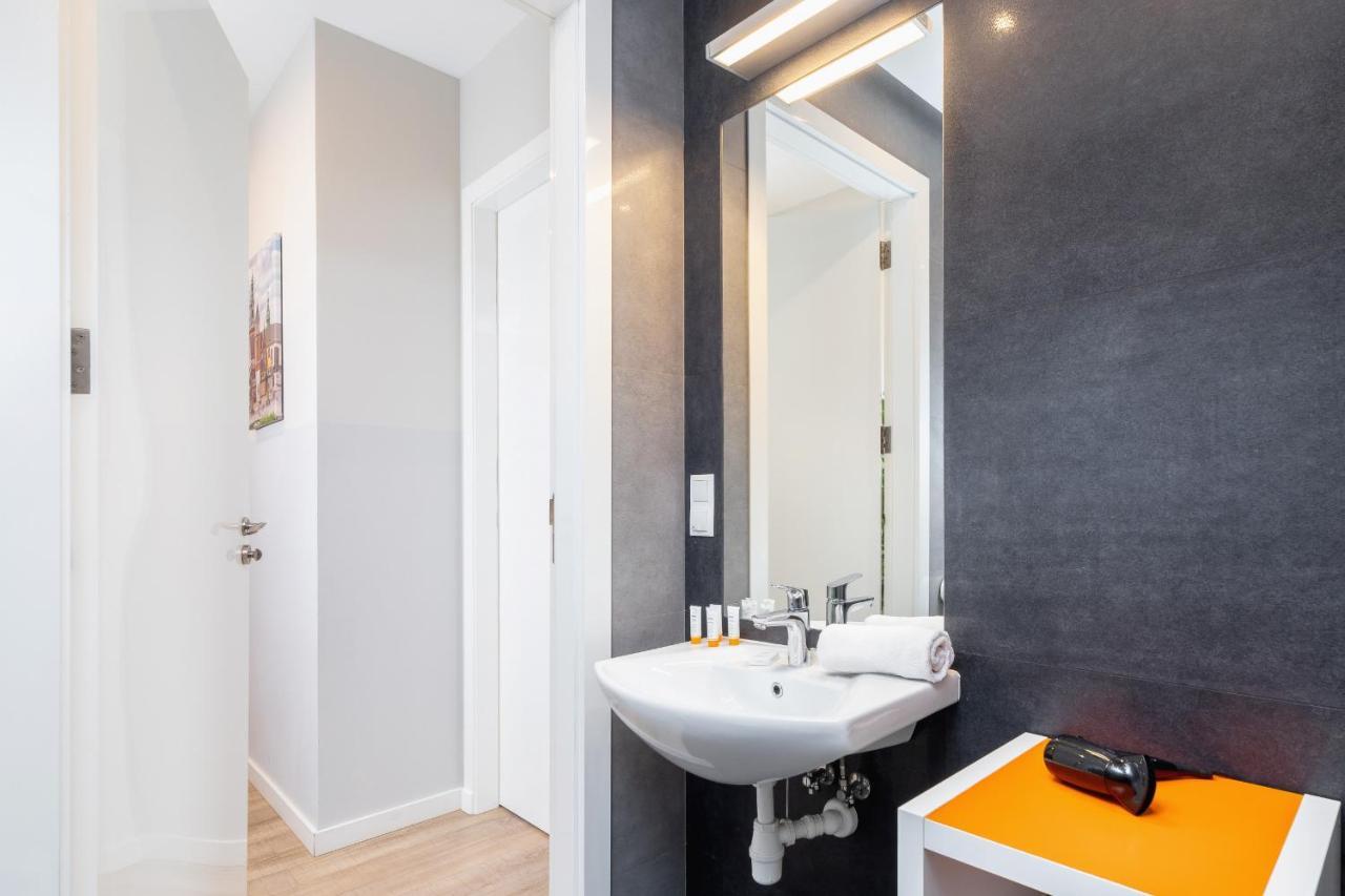 Central Planty Park Apartment Lobzowska By Noclegi Renters クラクフ エクステリア 写真