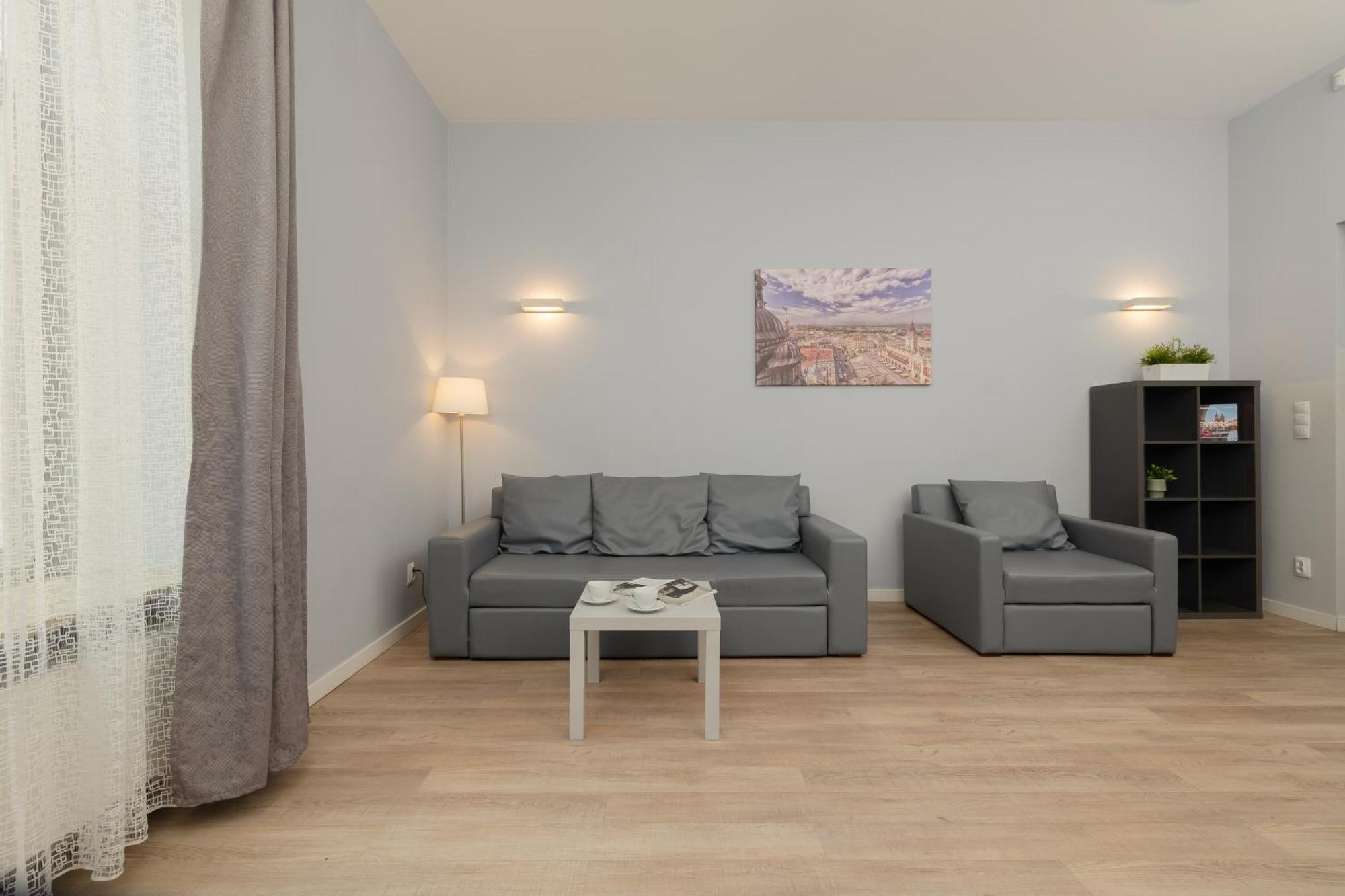 Central Planty Park Apartment Lobzowska By Noclegi Renters クラクフ エクステリア 写真